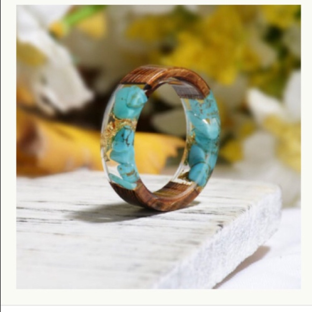 New wood resin rings with dried flowers and sea stones epoxy flower rings
